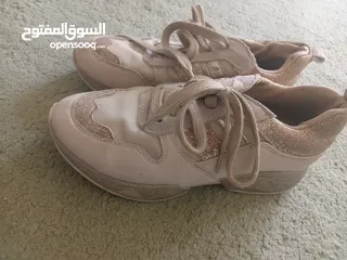  13 احذية اوروبي نخب
