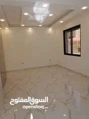  12 شقة جديدة أرضية للايجار لم تسكن