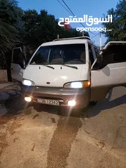  1 باص H100 موديل 2000 نضيف للبيع
