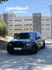  15 BMW750i long