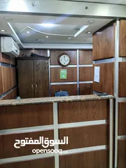  5 فرصة ذهبية: تأجير مكتب مرخص مركز تعليمي ومتعدد الاستخدامات في موقع حيوي!