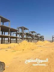  17 فيلا في الشيخ زايد الجديدة مبنية بالكامل باجمالي سعر 7.500.000 تسهيلات في السداد تصل الي 3 سنوات