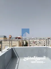  1 شقة فاخرة للبيع في الجندويل طابق ثالث مع روف دوبلكس 193م تشطيب سوبر ديلوكس لم تسكن