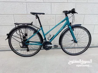  28 used Giant Live Alight 3 Aluminium (2018) sport city touring bike 700C