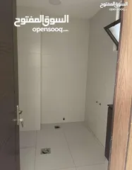  14 شقة سوبر ديلوكس - طريق المطار - 3نوم 1ماستر - 240م - مطلة - قريبة من الخدمات العامة