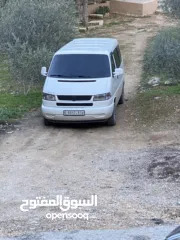  3 باص كرافيل للبيع موديل 2000 دهان جديد وغرفة جديدة كراسي منجدة جلد غرفة كحلية جنط باسات تعتيم كامل