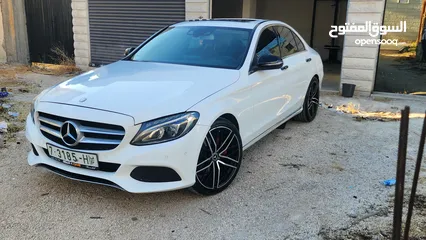  7 MERCEDEC BENZ C200 YEAR 2017 سيارة مميزة جدا جدا 6 انظمة قيادة السعر على الكاش فقط والسعر نهائي ..