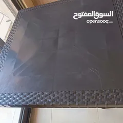 3 طاولة بلاستيك لون بني مع قاعدة جديدة