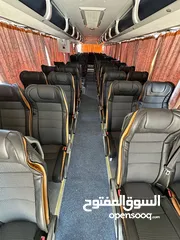  29 باص فان10ركاب لنقل الركاب والسياح وخدمات التوصيل من والى المطار والمعابر الحدوديه والجولات السياحيه