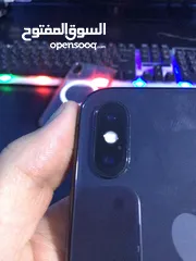  15 iPhone X  64GB  رمادي مش مغير اشي التلفون نظيف للبيع او للبدل على شاشة Pc