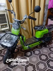  2 دراجه كهربائيه ب 350 وبيها مجال