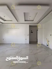  13 شقة دوبلكس ثالث مع روف جديد لم يسكن في أرقى واجمل مناطق خلدا