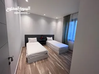  6 للإيجار السنوي من المالك – شقة مميزة في عبدون بجانب السفارة الأمريكية