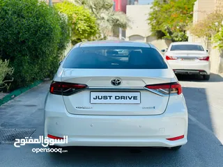  4 TOYOTA COROLLA 1.8 HYBRID 2020