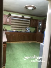  8 فيلا للبيع اربد (كفريوبا)
