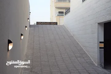  6 شقة أرضيه للبيع في اجمل مناطق شفا بدران مع ترس و مدخل خاص