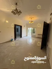  12 شقة فارغة - البنيات - 3نوم 1ماستر - 200م - دفع شهرررري