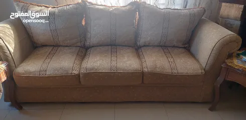  4 طقم جلوس مستعمل للبيع