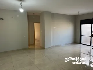  4 شقة مشطبة للبيع