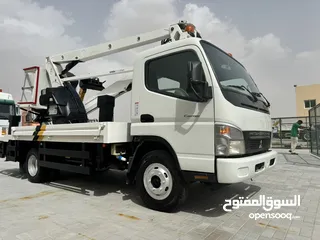  2 For sale Mitsubishi canter fuso model 2013 with oil & steel 2112 smart snake manlift 21 meter