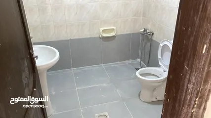  3 شقة للإجار ابو نصير
