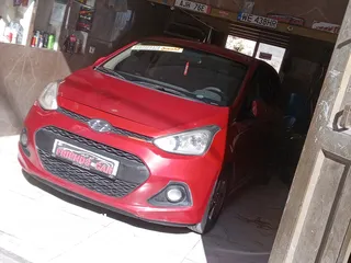  5 هواندي i10 سيارة جديد