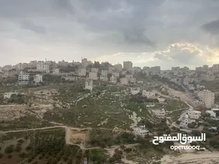  4 شقق سكنية للبيع