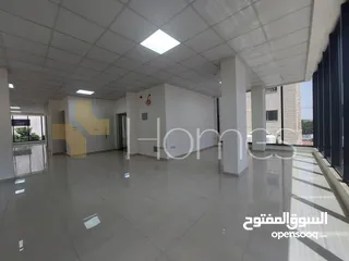  1 مكتب من طابقين في مجمع مميز للايجار في الشميساني، مساحة المكتب 500م