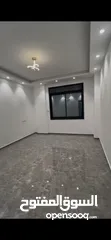  4 شقة مشطبه للبيع تشطيب مميز