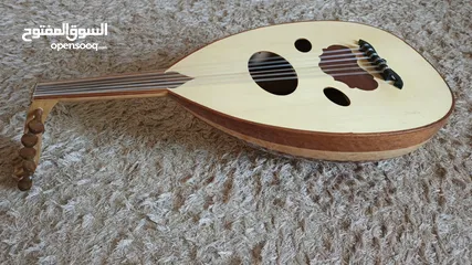  4 عود عزف للبيع موجود بـ ( اربد )