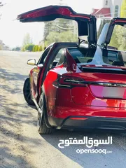  18 تيسلا موديل X  موديل 2023 اتسكور. 89  B+ ناجح