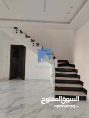  5 شقة أرضية فاخرة للبيع في خلدا  - خلف المستشفى السعودي 330م مع حديقة وترسات 100م لم تسكن