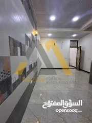  1 شقة للايجار حي صنعاء طابق اول موقع تجاري مميز