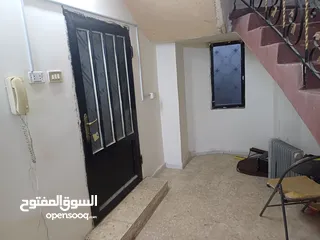 10 منزل دوبلكس شبه مستقل للبيع