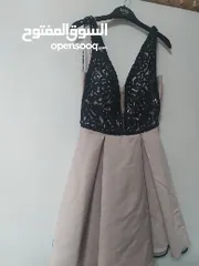  1 فستان سهرات للبيع جديد