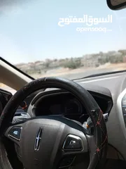  13 لينكولن MKZ 2015