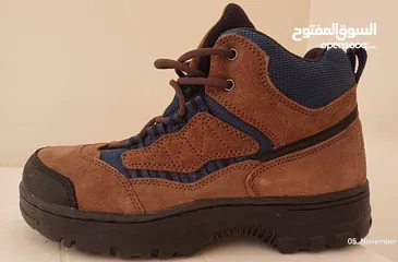  2 حذاء AIGLE