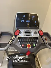  1 جهاز مشي ونسا بحالة ممتازة