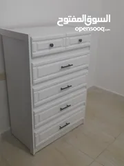  26 كمدينات جميع الوان اتواليت تسريحه جميع المقاسات خشب لاتيه او حسب الطلب