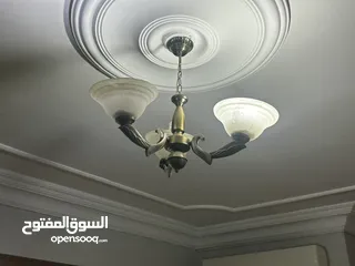  2 ثريات واضائه جانبيه
