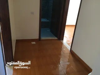  10 شقه للايجار في الرمثا
