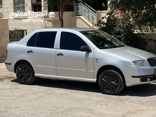  3 سكودا فابيا 2002