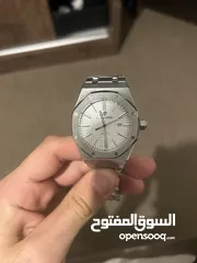  3 ساعه اوديمر بيغت رويال رجالية فاخره و ثقيله فضيه