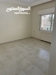  10 ‎شقة مميزة للبيع في منطقة ام السماق مساحة 213 متر