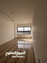  11 مكتب تجاري 60 متر الياسمين شارع الامير هاشم الطريق المؤدي إلى عبدون