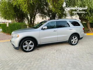  3 Dodge Durango 2012 GCC full option  181000 km  7 seats family car