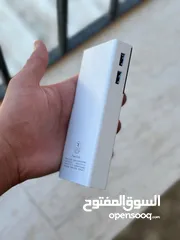  4 بور بانك Power Bank بطاريه متنقله حجم سعتها 16800 ملي امبير تشحن هاتفك 4 مرات شحن فل بسعر الجمله 35