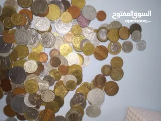  4 عملات معدنيه متنوعه