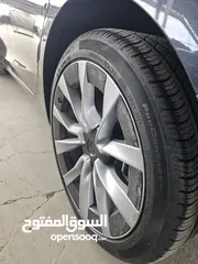  10 Tesla 3 2024