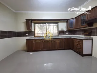  11 شقة مميزة - ضاحية الرشيد - 4نوم 2ماستر - 250م - قرب الخدمات العامة